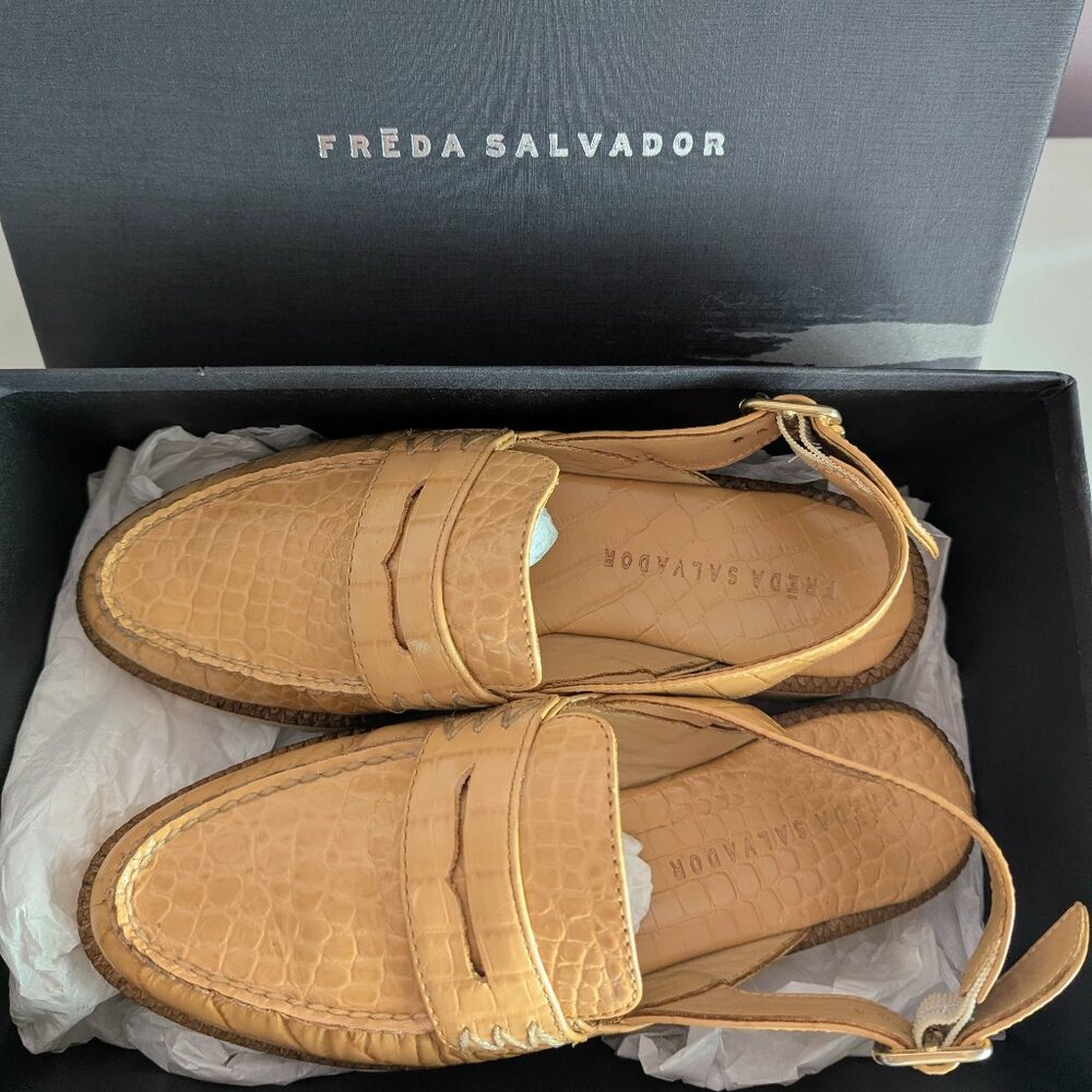 Freda Salvador Juana Slingback Lug Sole Loafers Quince Croc Size 7 New Box $425 - Picture 3 of 13